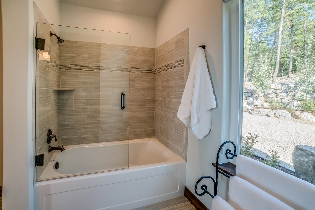 Shower & Tub Installation in Kalispell
